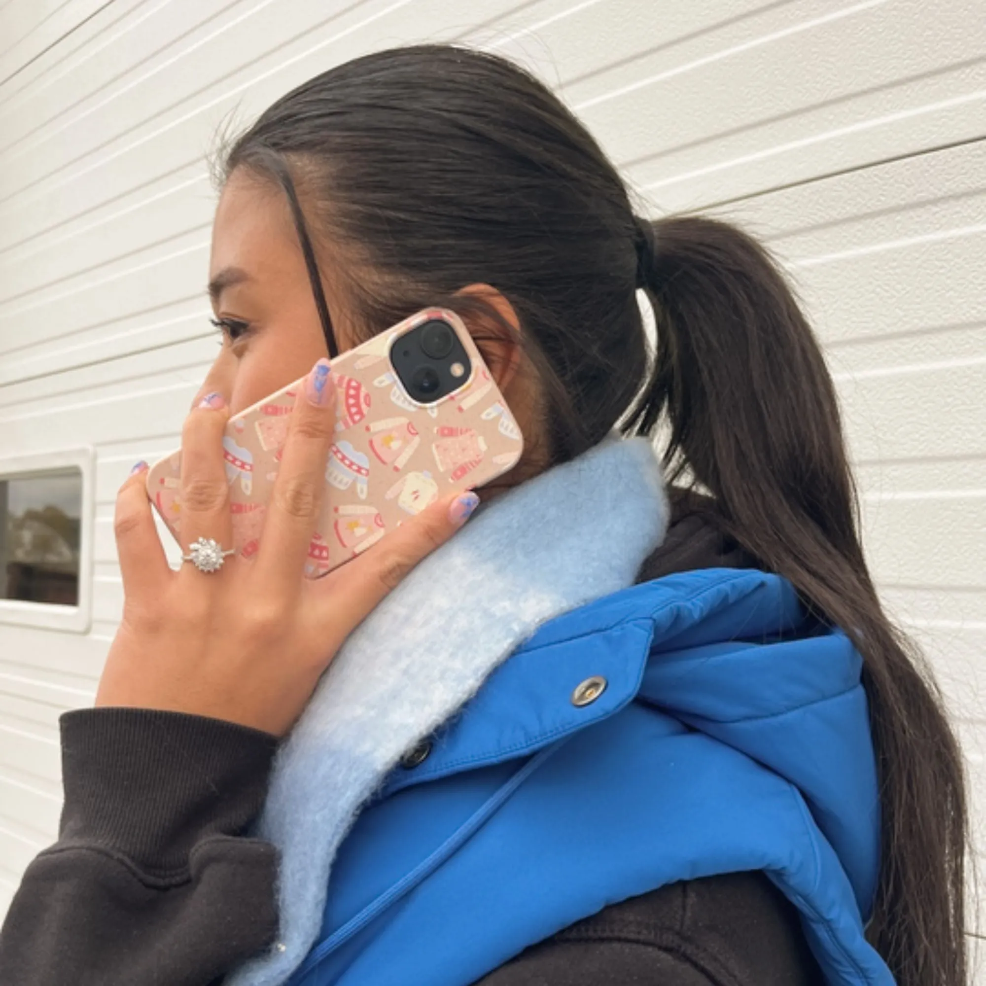 Seashell Sweater Weather Google Pixel 7 Case