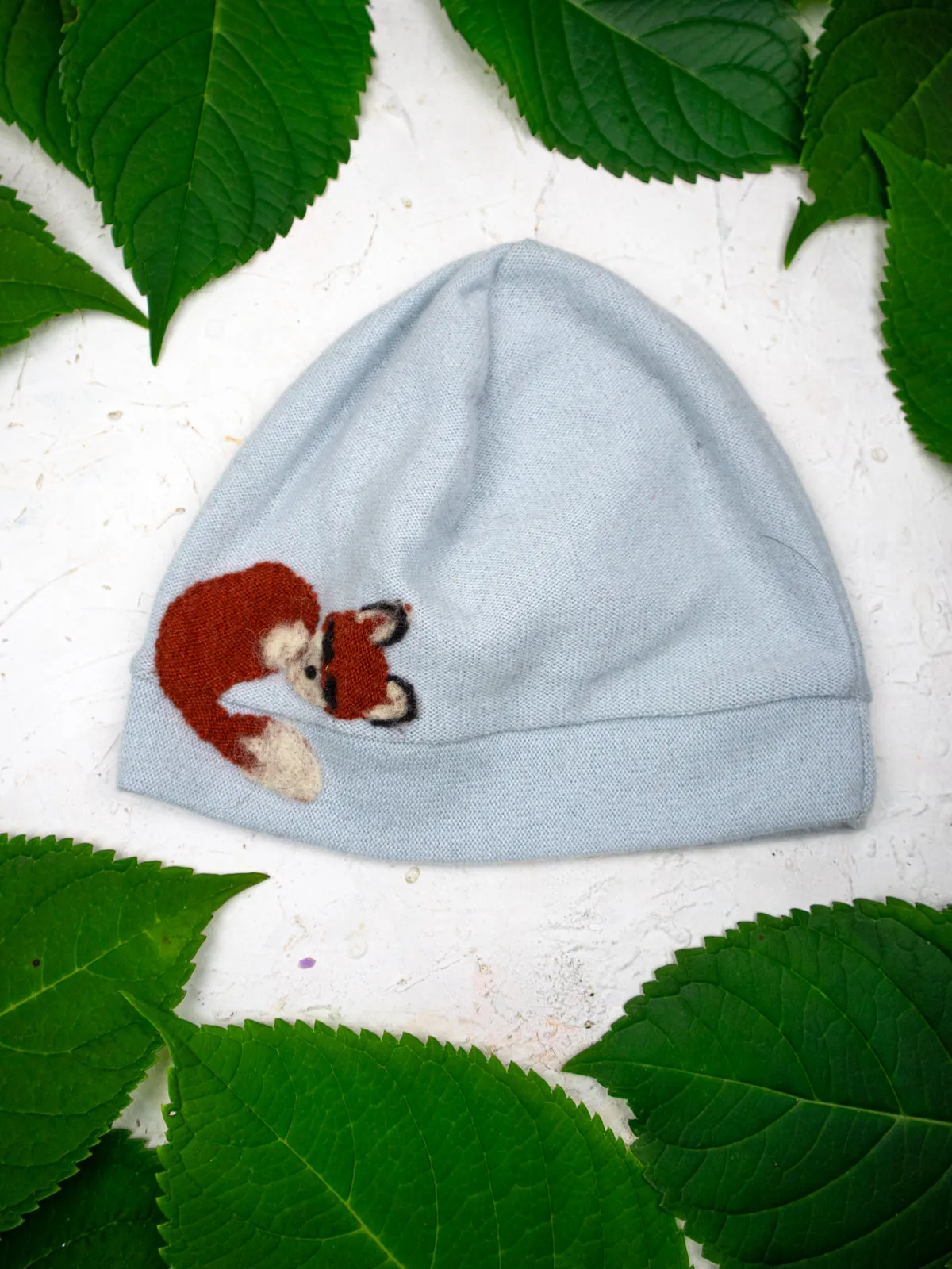 Sleeping Fox Cashmere Hat - Child