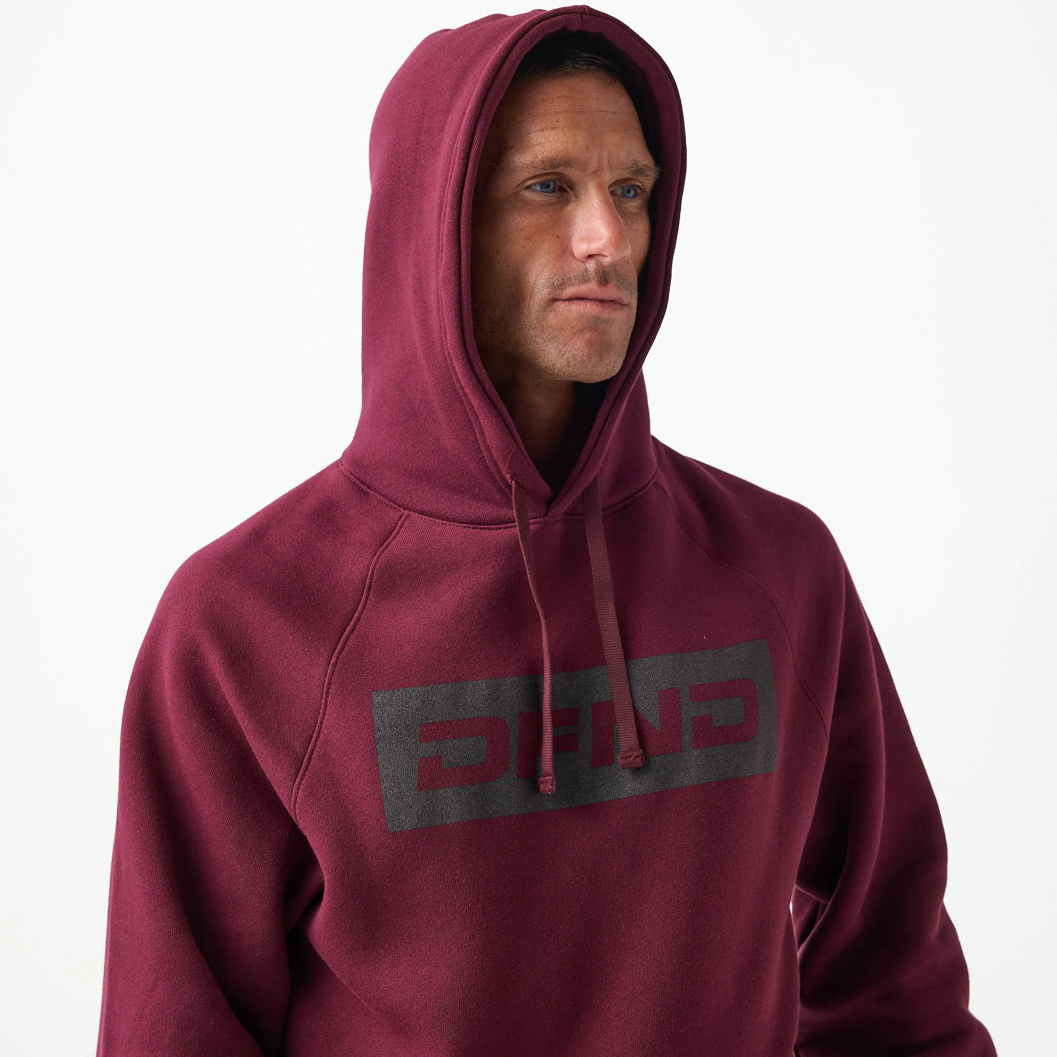 TITAN LOGO FLEECE HOOD